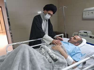 امام جمعه کاشان از مجروح حادثه تروریستی شیراز عیادت کرد 